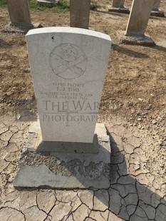 BAGHDAD (NORTH GATE) WAR CEMETERY - SIMS, F J